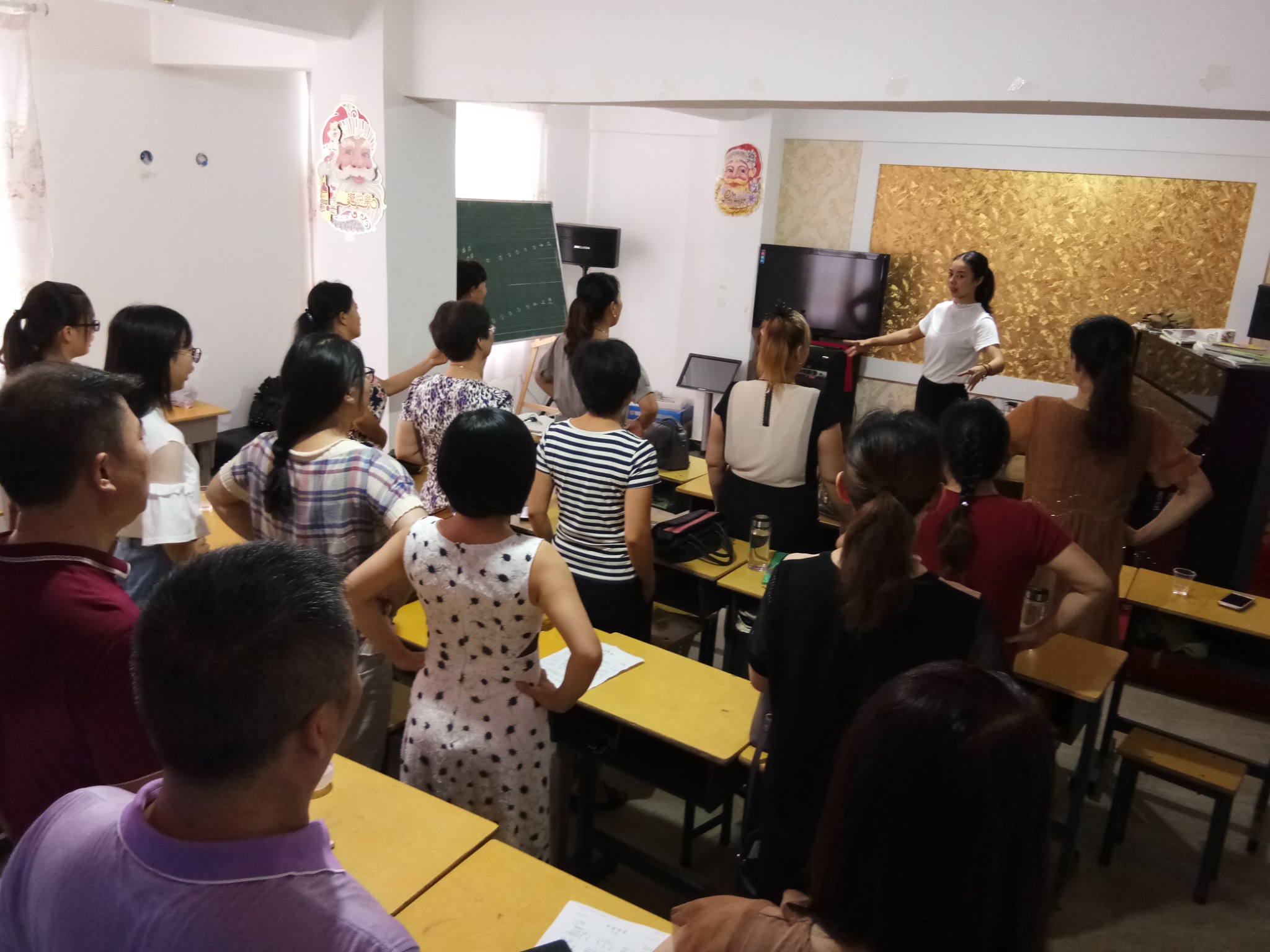 早期学员冬季室内合影